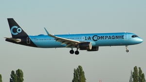 Photo of F-HNCO - Airbus A321-252NX operated by La Compagnie