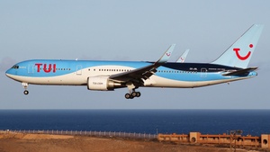 Photo of OO-JNL - Boeing 767-304(ER) operated by TUI Airlines Belgium