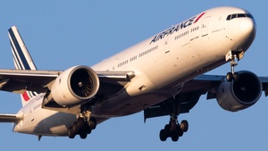 Photo of F-GZNB - Boeing 777-328(ER) operated by Air France